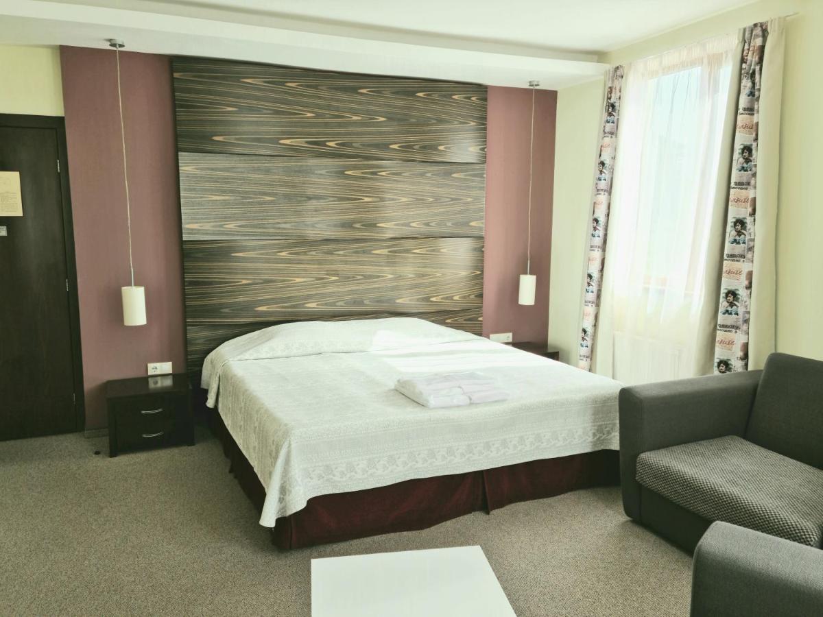Ice Angels Hotel بوروفتس المظهر الخارجي الصورة